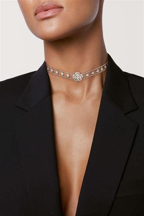 chanel gold choker necklace